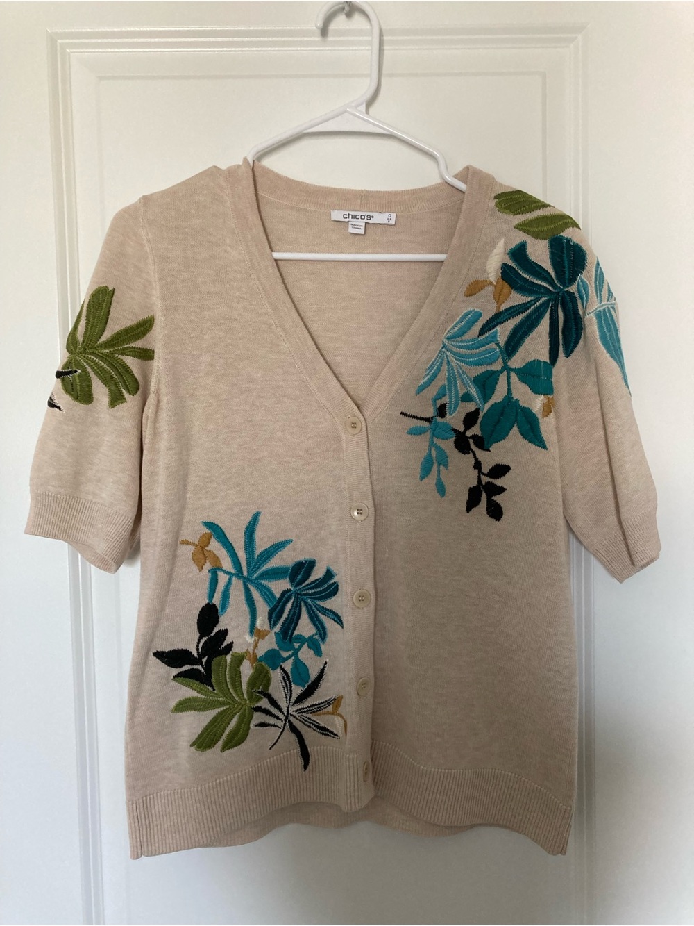 Chico's Neutral Beige Knit Top with Crew Neck